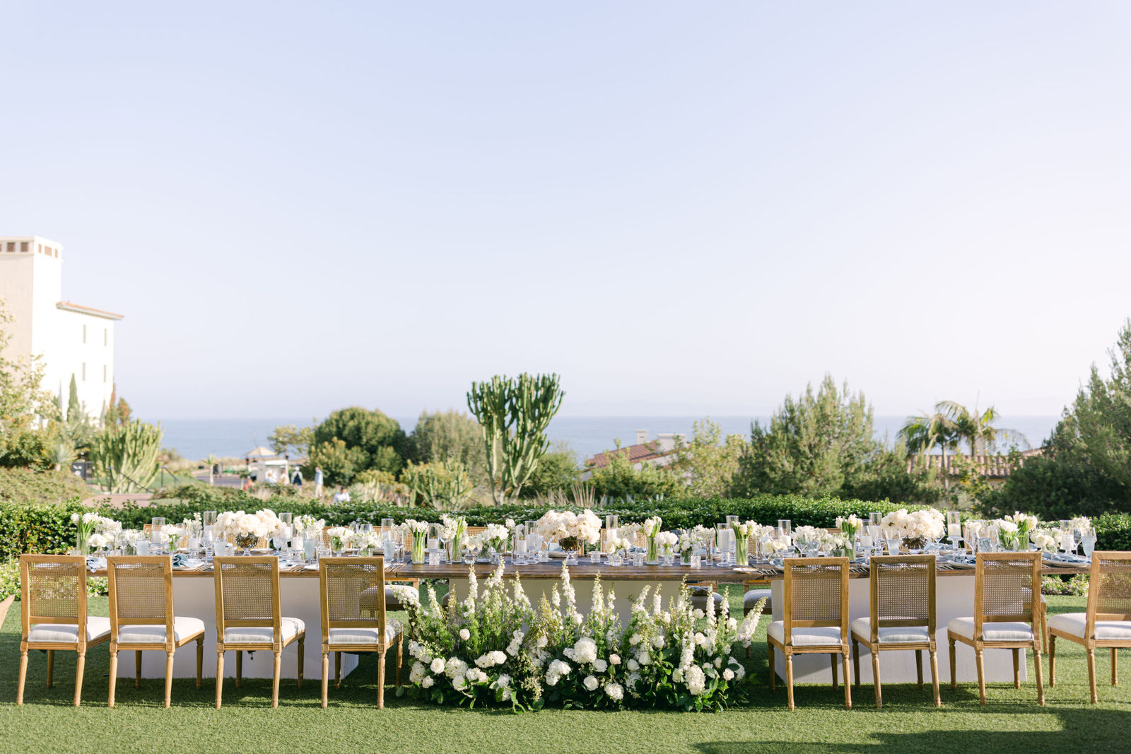 One long table on the bluff above the Pacific at Terranea
