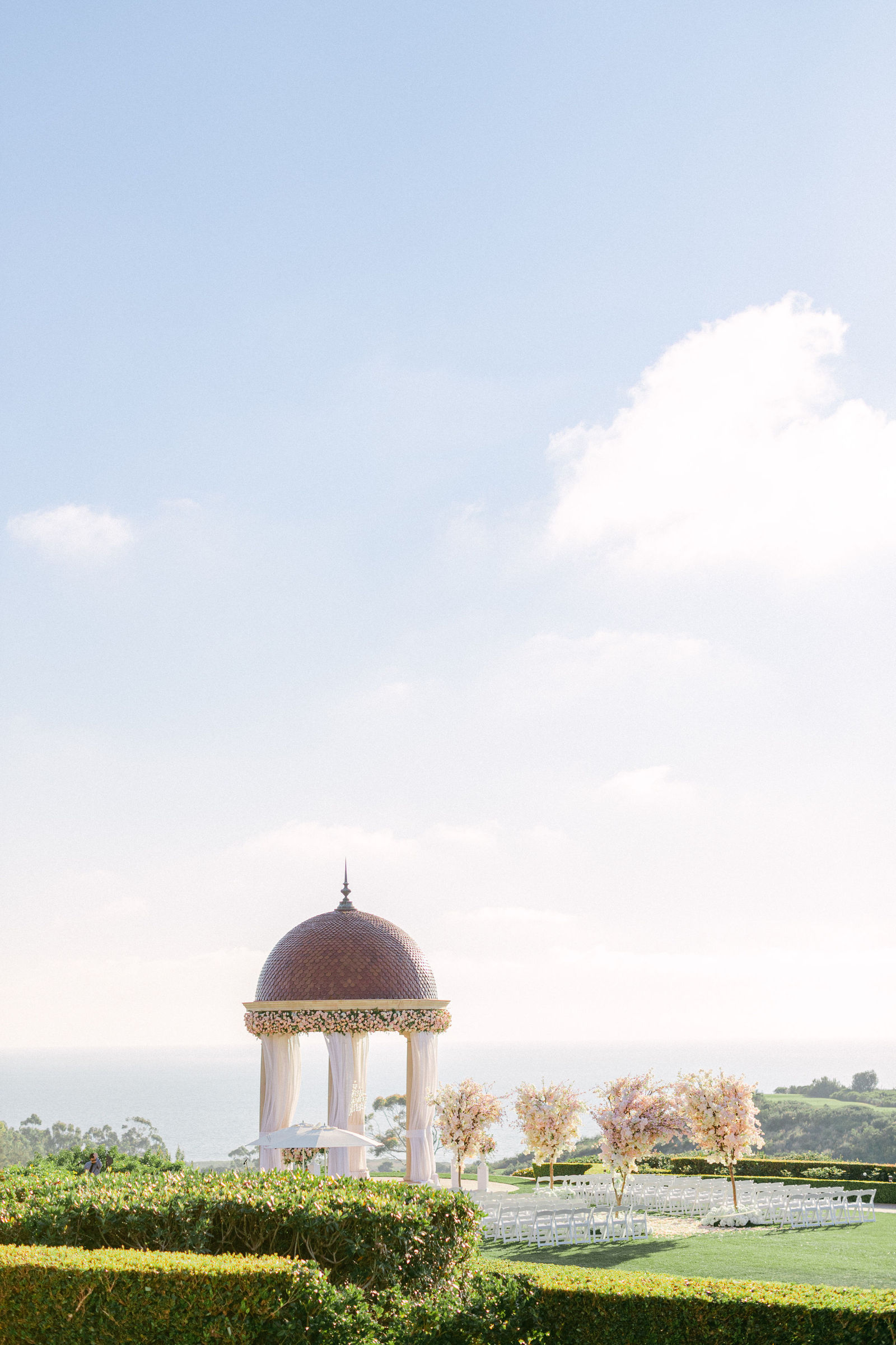 The rotunda on the bluff, the ocean beyond